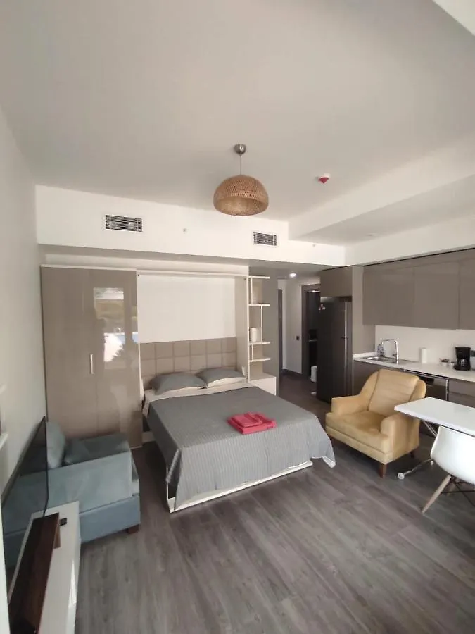 Wonderfully Located Seaside Residence 3 Minutes To Metro Istanbul 0*,