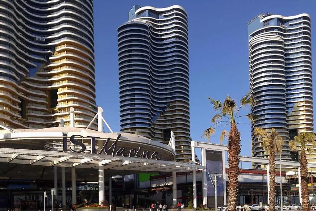 Wonderfully Located Seaside Residence 3 Minutes To Metro Istanbul Apartment