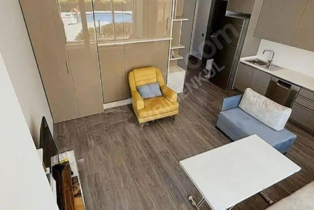 Wonderfully Located Seaside Residence 3 Minutes To Metro Istanbul Apartment