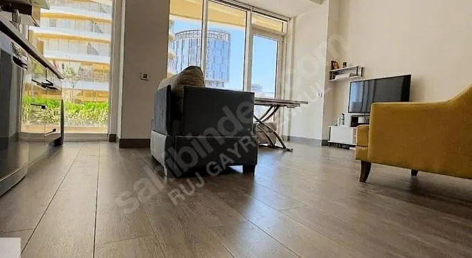 Wonderfully Located Seaside Residence 3 Minutes To Metro Istanbul 0*,